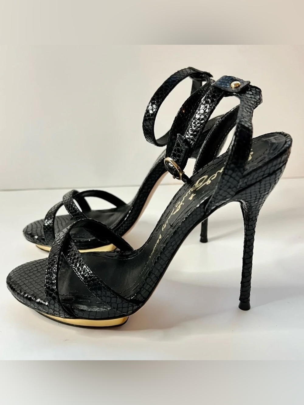 Alice and Olivia Snakeskin Print Ankle Strap Stilettos Sz 36.5